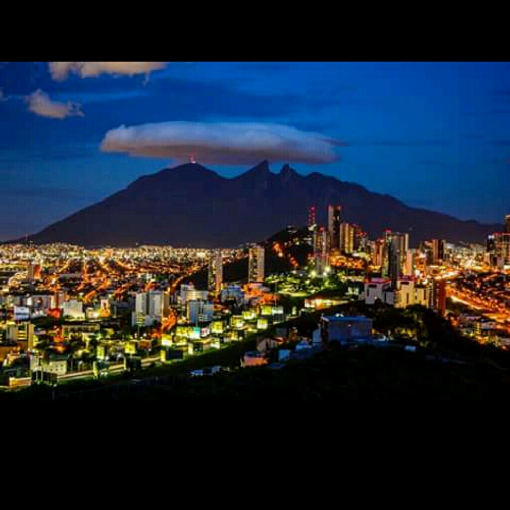 Meet your Posher, Elias